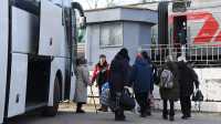 В МЧС заявили о готовности почти 30 регионов России принять беженцев из Донбасса