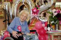 Шампанское помогло женщине дожить до 108 лет