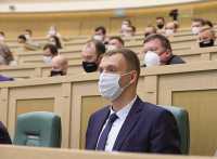 Представитель Верховного Совета Хакасии в Палате молодых законодателей при Совете Федерации Леонид Щипцов. 