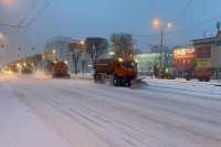 Коммунальщики Абакана вывезли 1000 кубометров снега с улиц города