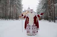Дед Мороз из Великого Устюга поздравил абаканских ребятишек