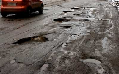 В Бограде по требованию прокуратуры ремонтируют дороги