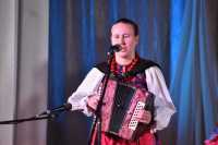 Гармонистка из Хакасии выступила на федеральном канале