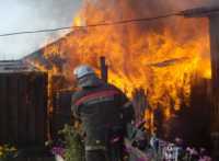 В Хакасии из-за окурка загорелся дом