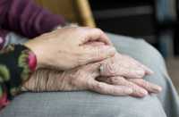 В Хакасии внедрят систему долговременного ухода за пожилыми людьми и инвалидами