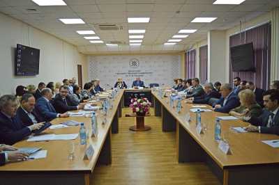 Власти Хакасии намерены сотрудничать с бизнесменами и учёными