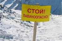 В горах Хакасии может сойти лавина