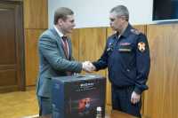 Глава Хакасии передал квадрокоптер для бойцов, участвующих в спецоперации на Донбассе