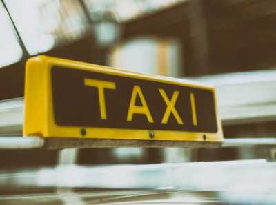 Бизнесмены Хакасии получат консультацию о работе такси и грузоперевозках