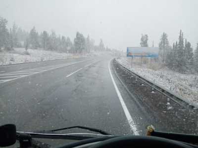 Снег добрался до Хакасии раньше обещанного