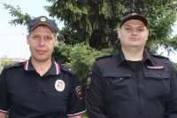 Черногорские участковые спасли человека в его же доме