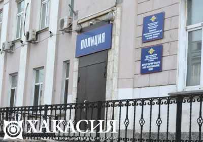 Объятия пьяного и трезвого в Саяногорске закончились разборками в полиции