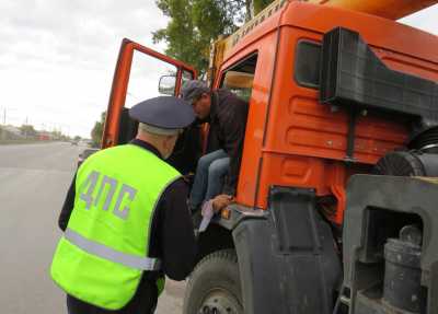 Наряды ДПС встречали черногорских водителей
