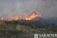 Всплеск пожаров в Хакасии: горели ферма, строения, жилые дома