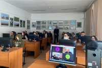 О растительности Западного Кавказа студентам ХГУ рассказал крымский учёный