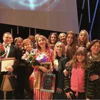 В Хакасии лучшим студентам-выпускникам-2019 вручили награды