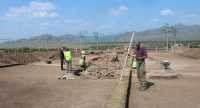 Студенты Хакасии участвуют в раскопках 12 курганов