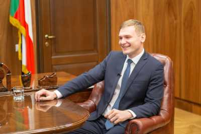 Валентин Коновалов рассказал «Интерфаксу» о проделанной за год работе на должности главы Хакасии