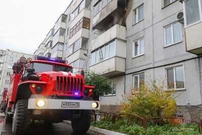 В Абакане горели гостевой дом и квартира в многоэтажке