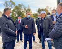 Глава Хакасии недоволен ходом благоустроительных работ в Саяногорске