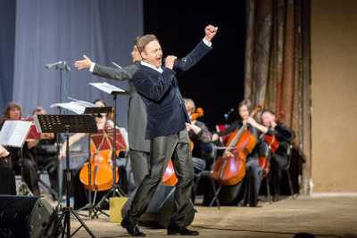 Владислав Косарев выступит с концертом для жителей Хакасии
