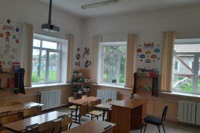 Маленькая школа-детсад в Алтайском районе готовится к учебному году