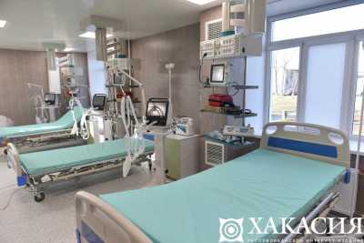 Два пациента с COVID-19 скончались в Хакасии
