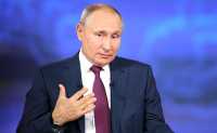 Владимир Путин считает, что украинцы, белорусы и русские один народ. И нам делить нечего. 