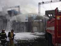 В Хакасии пожарные спасали от огня трансформаторную подстанцию
