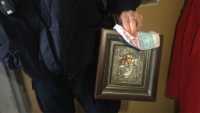 Житель Черногорска спьяну украл икону, она оказалась дешевой