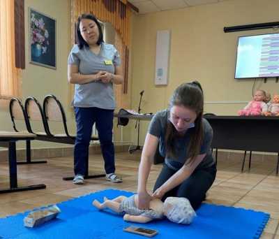 В Хакасии педиатры вновь запустили курсы для родителей