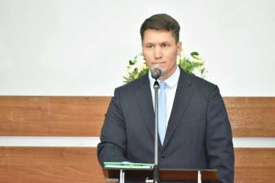 Евгений Молодняков официально стал главой Саяногорска