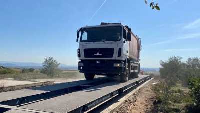 Мусор в Хакасии будут взвешивать вместе с грузовиком