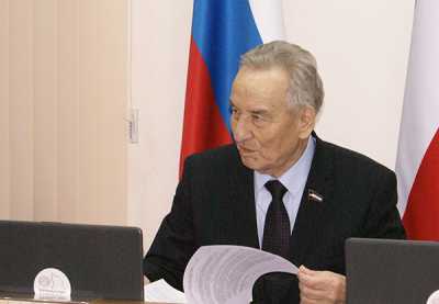 Владимир Штыгашев оценил работу Верховного Совета как непростую, но результативную. 