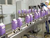 ООО «Саянмолоко». Молочная продукция несётся по конвейеру, чтобы через считанные часы попасть к нам на стол.
