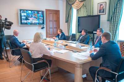 Правительство Хакасии уточнит режим работы организаций и учреждений в апреле