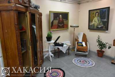 В Абаканской картинной галерее открылась необычная выставка
