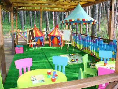 В Абакане нашлось место для двух летних детских кафе