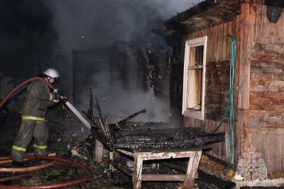 Добровольцы справилась с пожаром в Орджоникидзевском районе