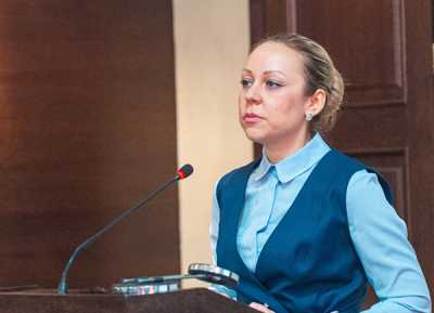 Главный врач Усть-Абаканской районной больницы Екатерина Трефилова рассказала о работе кабинетов общей практики. 