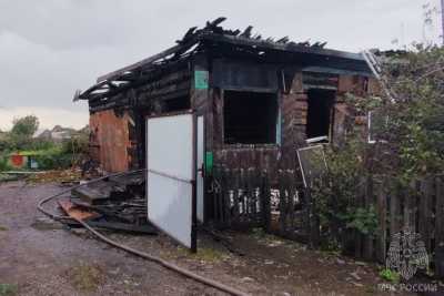 Пожар в Усть-Абакане уничтожил жилой дом