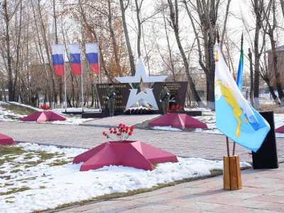 В хакасском селе открыли памятник участникам локальных войн и спецоперации