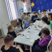 Школьники сделали для участников СВО из Хакасии 100 комплектов сухого душа