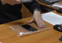 У уборщицы вагонов в Абакане украли телефон за 53 тысячи рублей
