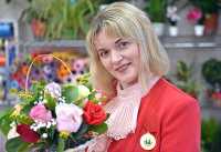 Елена Абрамова: «Поздравляю всех женщин Хакасии с 8 Марта! Не теряйте вкуса к жизни, вкуса к литературе!» 