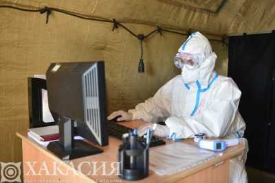 Военные врачи выписали первых пациентов из мобильного госпиталя в Хакасии