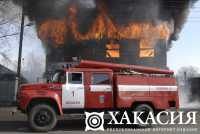 В Хакасии горели два жилых дома