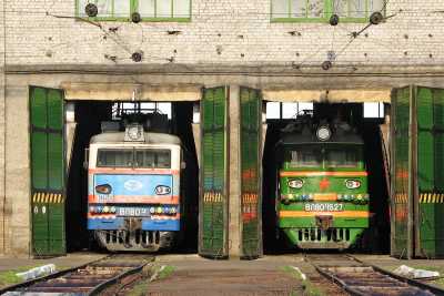Руководство локомотивного депо сэкономило на работниках миллион рублей
