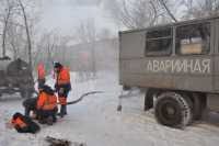 По улицам Минусинска бежит горячая вода из-за аварии