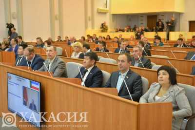 Депутаты Верховного Совета Хакасии приняли бюджет на 2020 год в первом чтении
